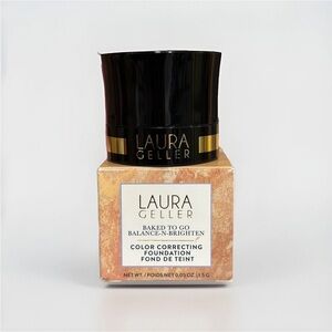 Laura Geller Baked to Go Balance-n-Brighten Color Correcting Foundation - Light
